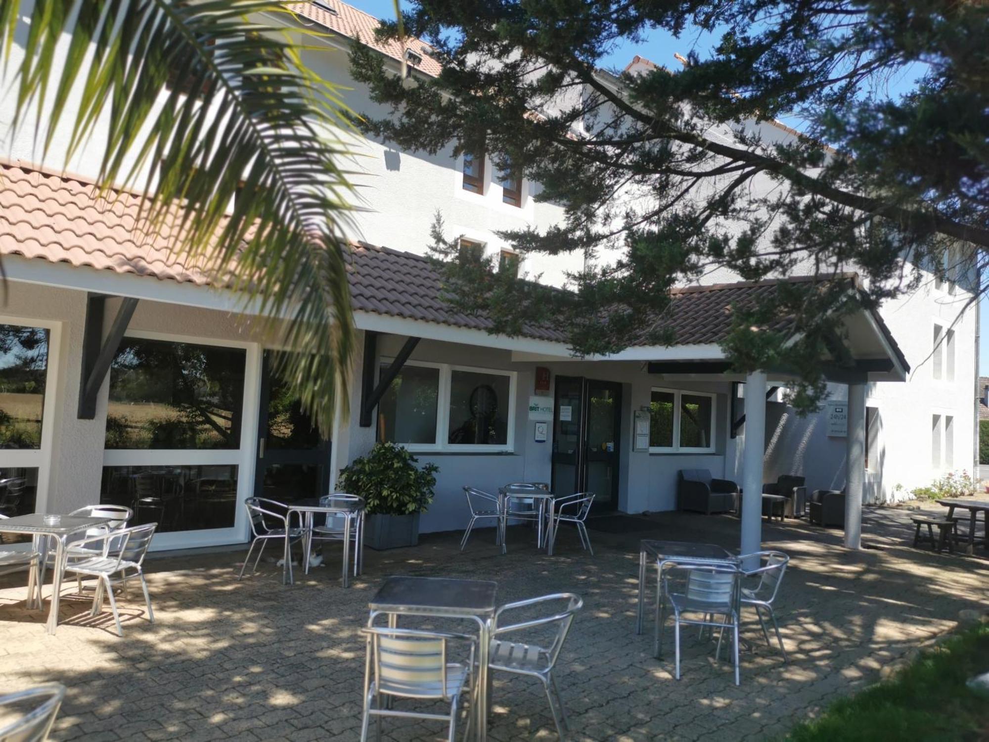 Brit Hotel Confort Pau Lons Ngoại thất bức ảnh