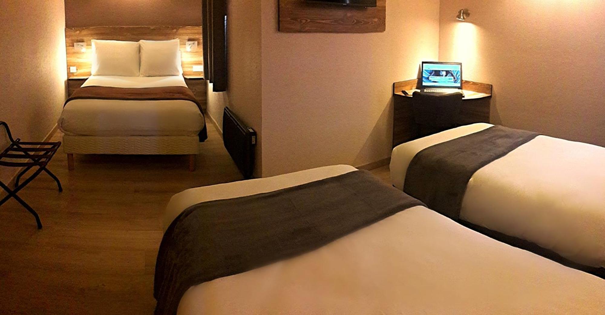 Brit Hotel Confort Pau Lons Ngoại thất bức ảnh