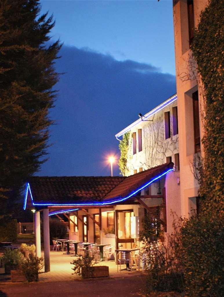 Brit Hotel Confort Pau Lons Ngoại thất bức ảnh