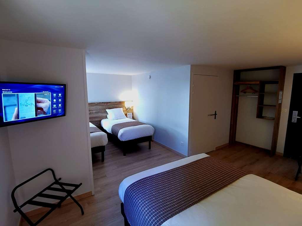 Brit Hotel Confort Pau Lons Phòng bức ảnh