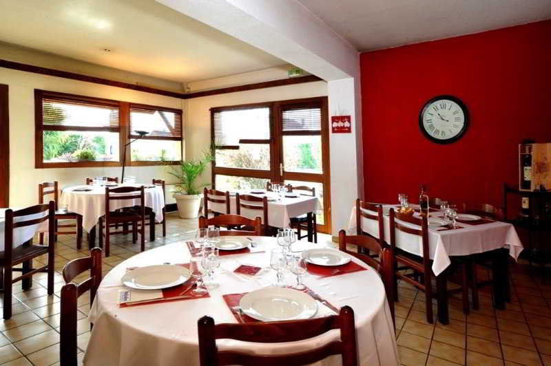 Brit Hotel Confort Pau Lons Ngoại thất bức ảnh